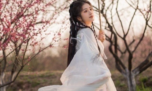 孕四个月小肚子下坠胀-孕妇四个月小腹胀网 :分享怀孕四个月小肚子有点坠胀感是怎么回事-孕妇四个月小腹胀怎么回事知识